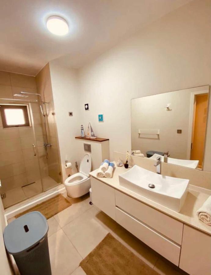 Luxury Modern 2-Bed Apartment Pereybere Grand Baie Exterior foto